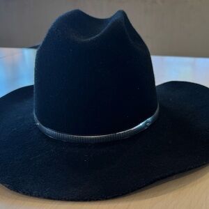 Western Express Cowboy Hat, Black Felt, 100% Wool.